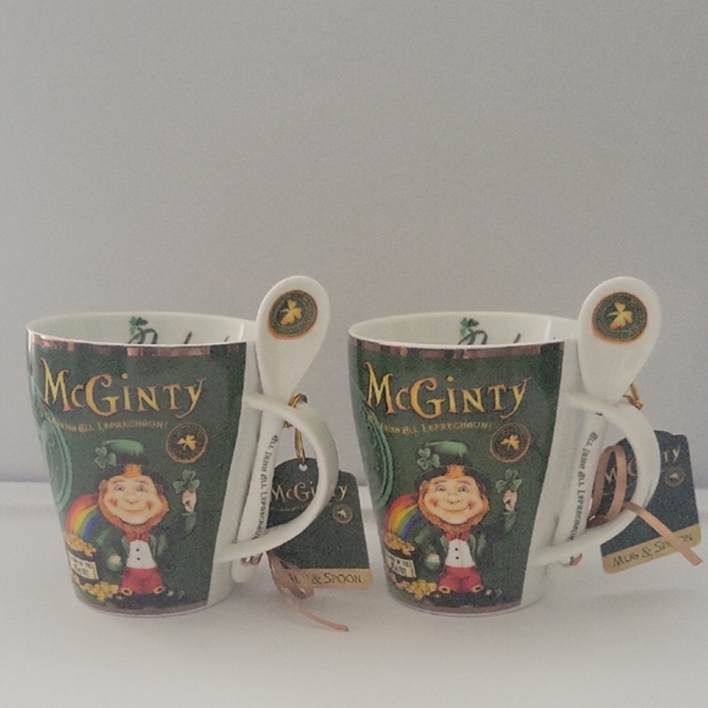NWT McGinty Irish Memories St. Patrick's Day Leprechaun Ceramic Mug Set